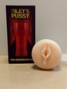 Мастурбатор с легким измением длины любовного тунеля «Rileys Pussy» вагина