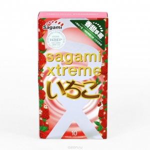 Презервативы "Sagami" Xtreme Strawberry с земляничным ароматом